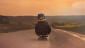 Preview wallpaper skateboard, child, fog