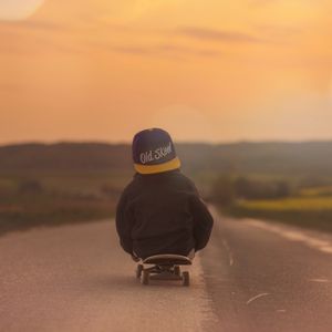 Preview wallpaper skateboard, child, fog