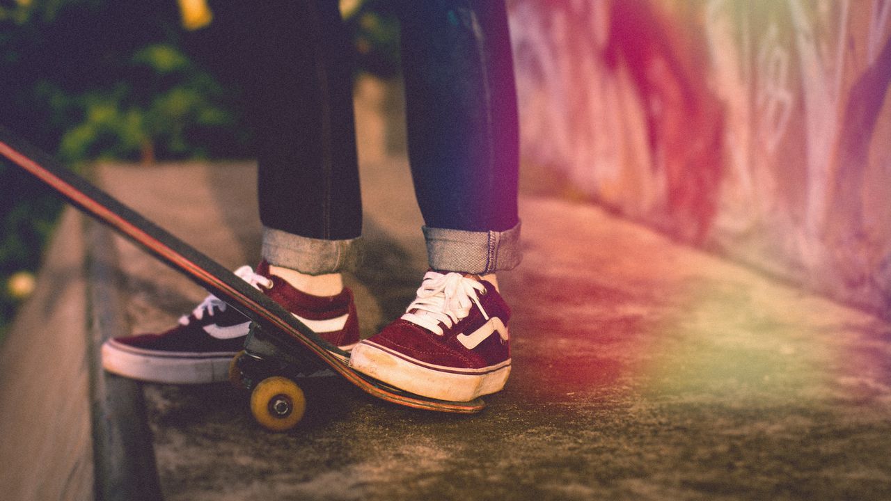 Wallpaper skateboard, legs, sneakers, hobby