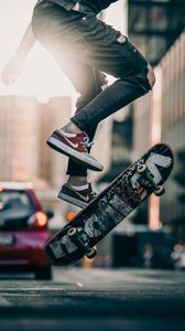 Preview wallpaper skateboard, legs, sneakers, street, rays