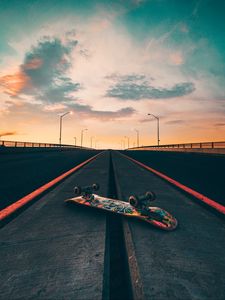 Preview wallpaper skateboard, road, marking, sky