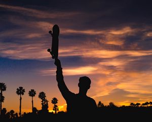 Preview wallpaper skateboard, silhouette, night