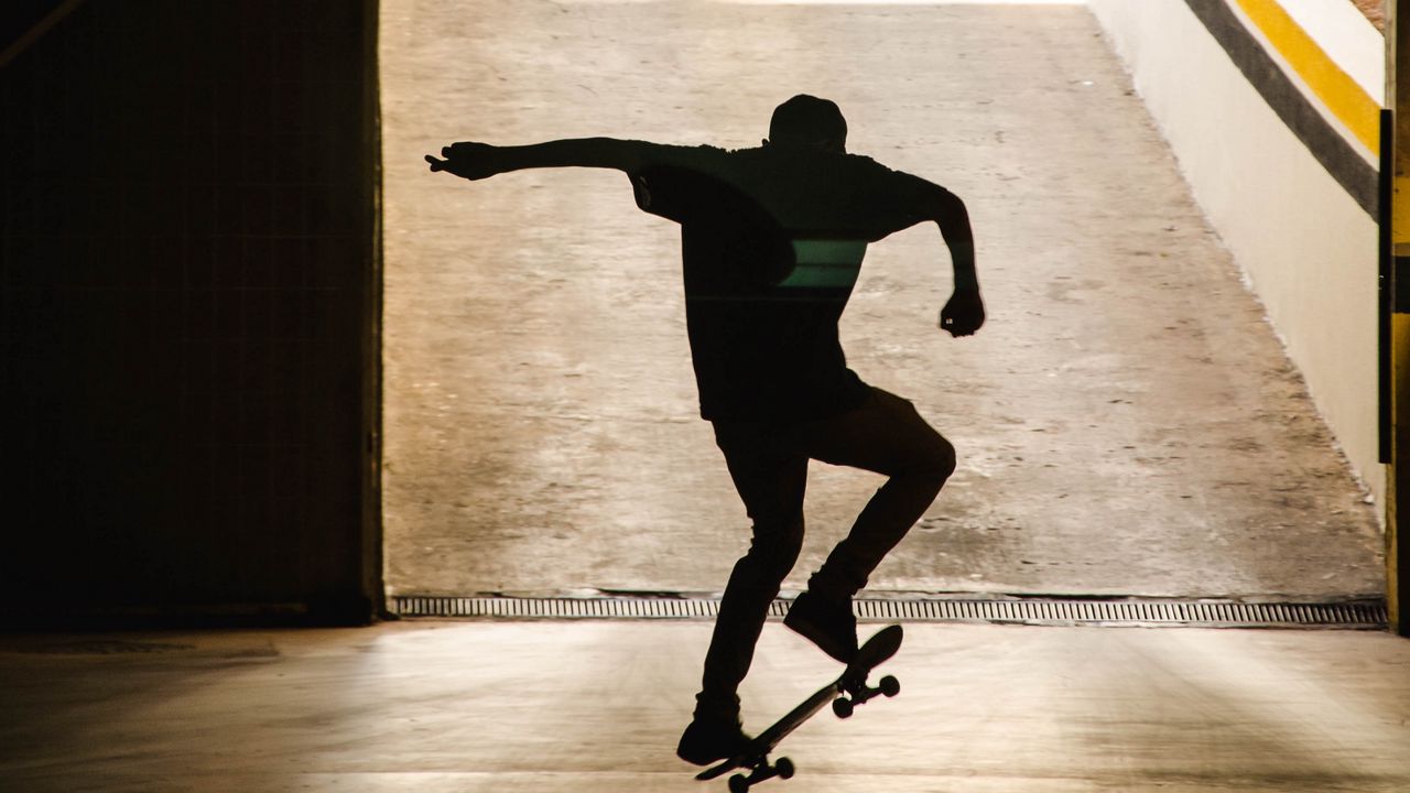 Wallpaper skateboard, skater, silhouette, trick