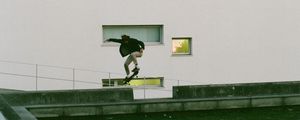 Preview wallpaper skateboarder, jump, trick, skate, skateboard, extreme