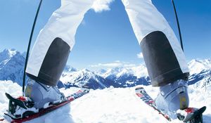 Preview wallpaper skier, skiing, sport, snow, mountains