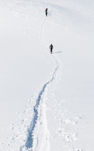 Preview wallpaper skiers, mountain, snow, path