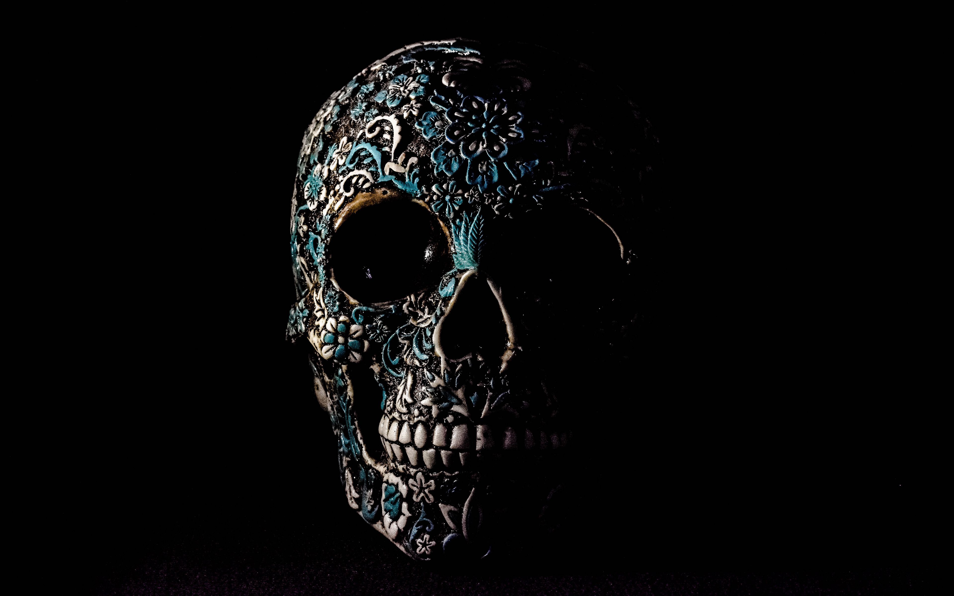 3840x2400 Wallpaper skull, dark, patterns, bones