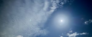 Preview wallpaper sky, clouds, blue, halo, sun