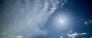 Preview wallpaper sky, clouds, blue, halo, sun