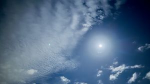 Preview wallpaper sky, clouds, blue, halo, sun