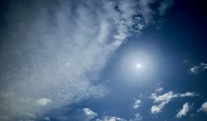 Preview wallpaper sky, clouds, blue, halo, sun