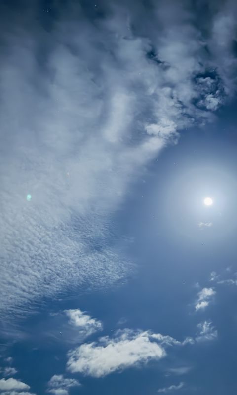480x800 Wallpaper sky, clouds, blue, halo, sun