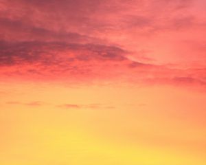 Preview wallpaper sky, clouds, dusk, evening