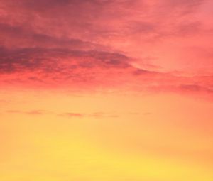 Preview wallpaper sky, clouds, dusk, evening