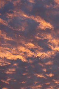 Preview wallpaper sky, clouds, evening, pink, yellow, atmospheric