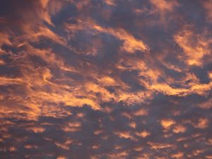 Preview wallpaper sky, clouds, evening, pink, yellow, atmospheric