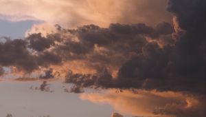 Preview wallpaper sky, clouds, gray