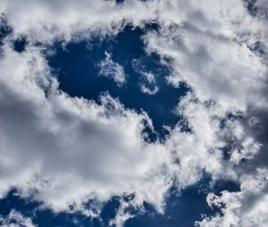 Preview wallpaper sky, clouds, lightness, blue
