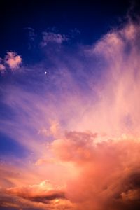 Preview wallpaper sky, clouds, moon, twilight, atmosphere