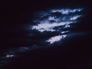Preview wallpaper sky, clouds, night