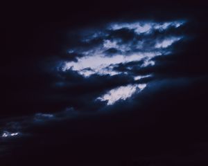 Preview wallpaper sky, clouds, night