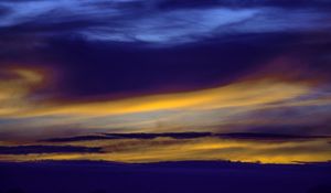 Preview wallpaper sky, clouds, sunset, lines