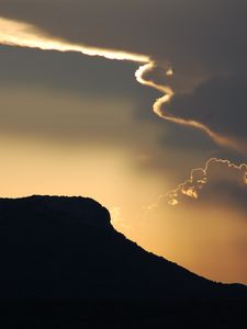 Preview wallpaper sky, evening, clouds, mountains