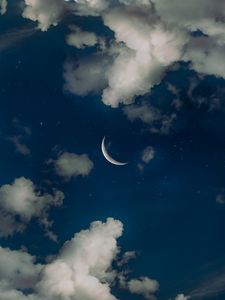 Preview wallpaper sky, moon, clouds, stars, night