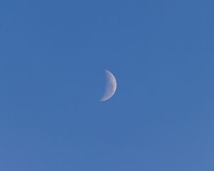 Preview wallpaper sky, moon, dusk, evening