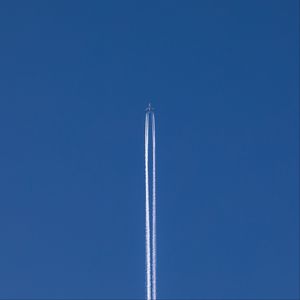 Preview wallpaper sky, plane, flight, stripes, minimalism