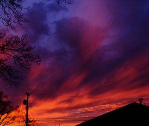 Preview wallpaper sky, roof of house, pole, wires, trees, bright
