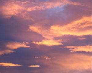 Preview wallpaper sky, sunset, clouds, cloudy