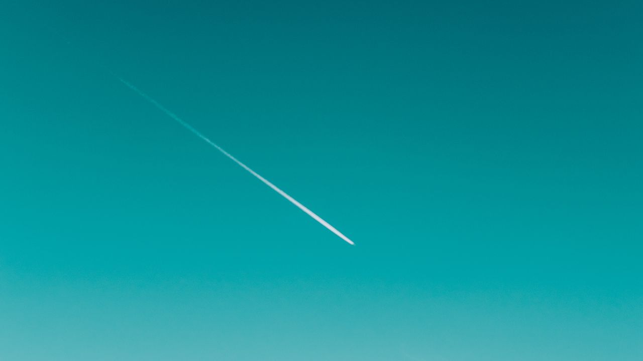 Wallpaper sky, trace, plane, minimalism