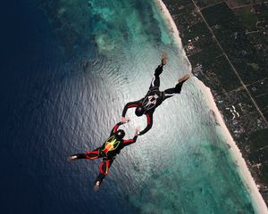 Preview wallpaper skydivers, parachuting, stunt