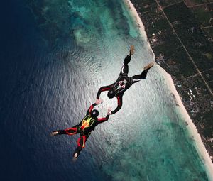 Preview wallpaper skydivers, parachuting, stunt