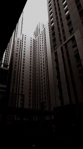 Preview wallpaper skyscraper, architecture, city, dark