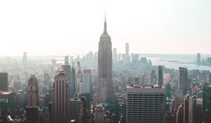 Preview wallpaper skyscraper, architecture, fog, manhattan, new york, united states