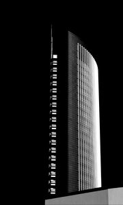 Preview wallpaper skyscraper, building, facade, black