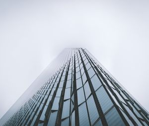 Preview wallpaper skyscraper, building, fog
