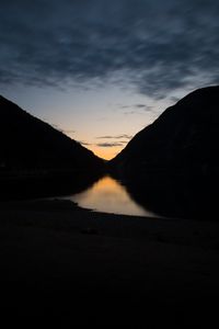 Preview wallpaper slope, hills, lake, sunset