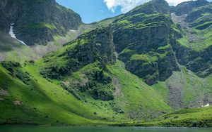 Preview wallpaper slope, mountain, grass, trees, nature