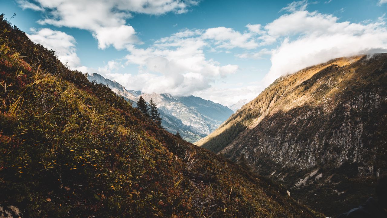 Wallpaper slope, mountains, valley, trees