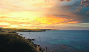 Preview wallpaper slope, sea, sunset, sky