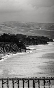 Preview wallpaper slope, sea, waves, nature, black and white