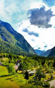 Preview wallpaper slovenia, mountains, sky, lodges, green, meadows, brightly, solarly