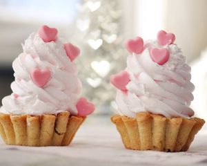 Preview wallpaper small baskets, cream, hearts, dessert, sweet, whipped cream