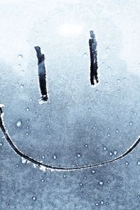 Preview wallpaper smile, drawing on glass, happiness