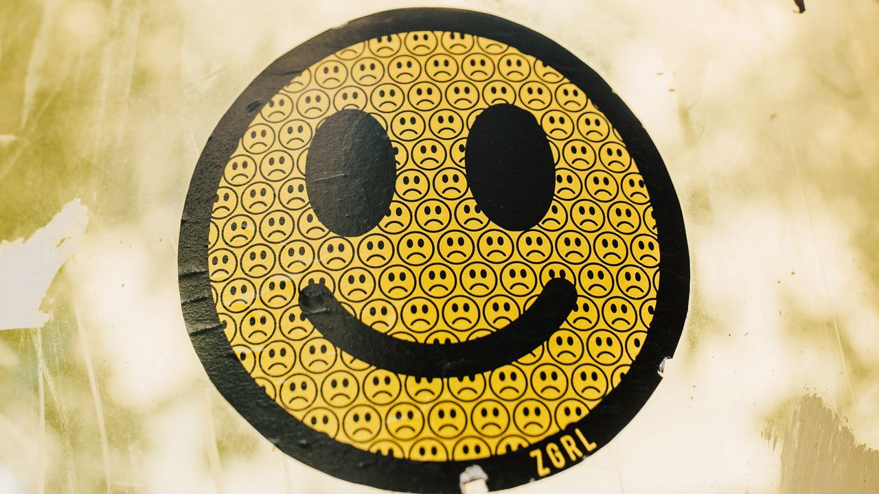 Wallpaper smile, smiley, emotions, yellow, sticker