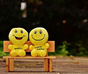 Preview wallpaper smiles, happy, cheerful, smile, bench, cute