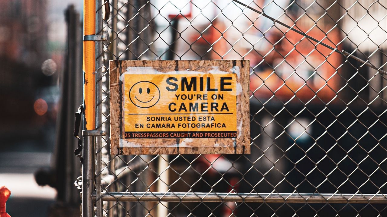 Wallpaper smiley, inscription, sign, smile